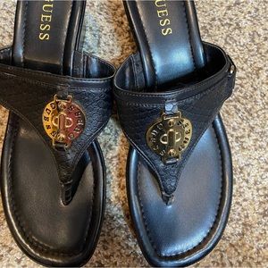 Guess wedge dress shoe with gold accents